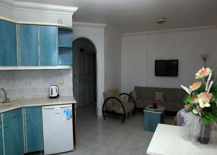 Hotel de apartamente Anahtar 3*